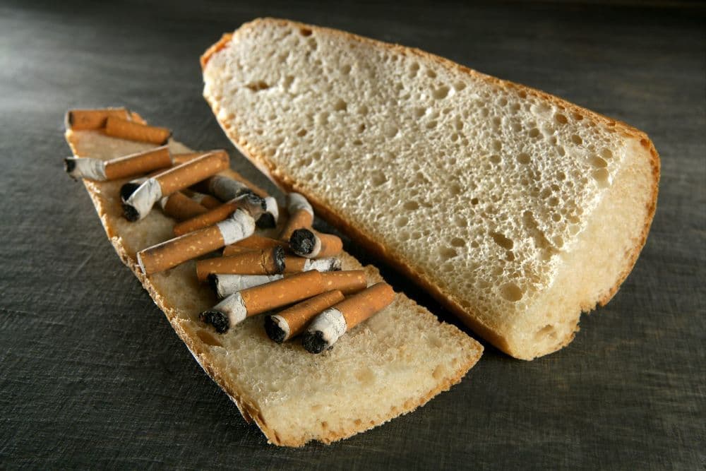 Cigarette sandwich