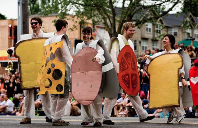 People dressed as a sandwich